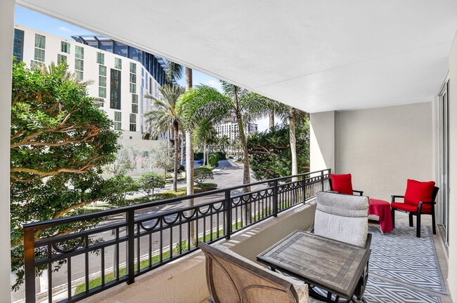 Photo - 550 Okeechobee Blvd Unit 221