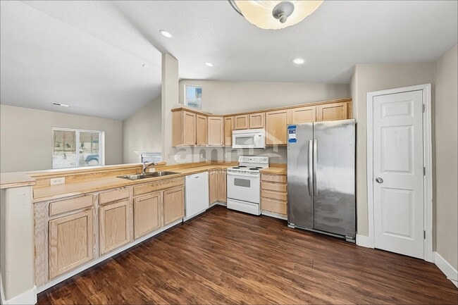 Photo - 6617 NE 166th Ave