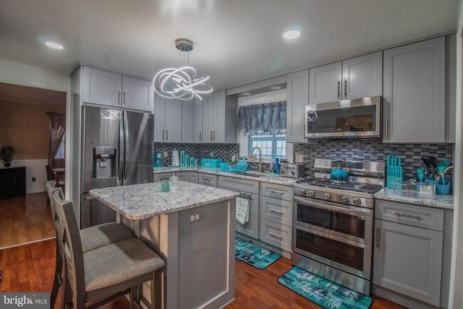Photo - 19 Herbert Dr