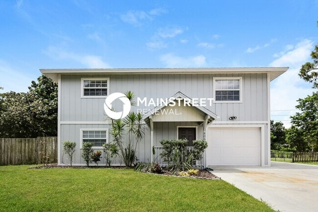 Building Photo - 3 Bedroom Pet-Friendly Home in Fort Myers, FL with Main Street Renewal