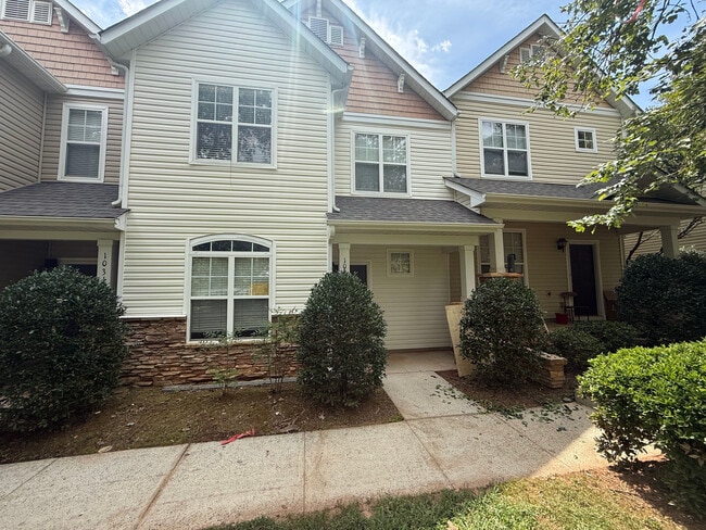 Photo - Room in Townhome on McGoogan Ln