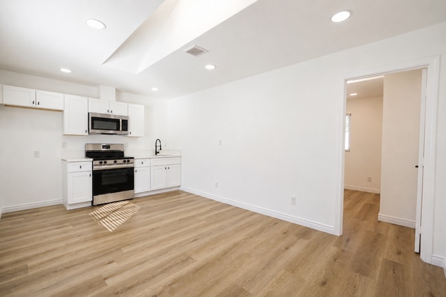 5822 Virginia Pl Unit 3