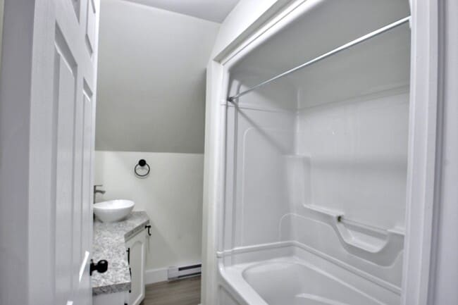 Photo - 138 Alma St Unit D