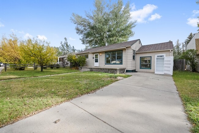 Photo - 1506 E Park Ave