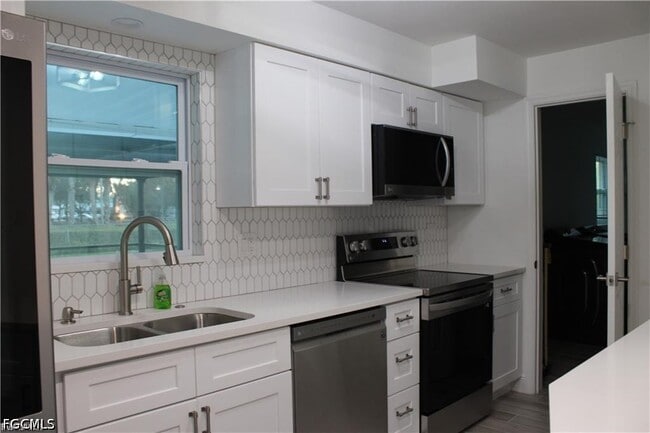 Photo - 1322 Farmdale St