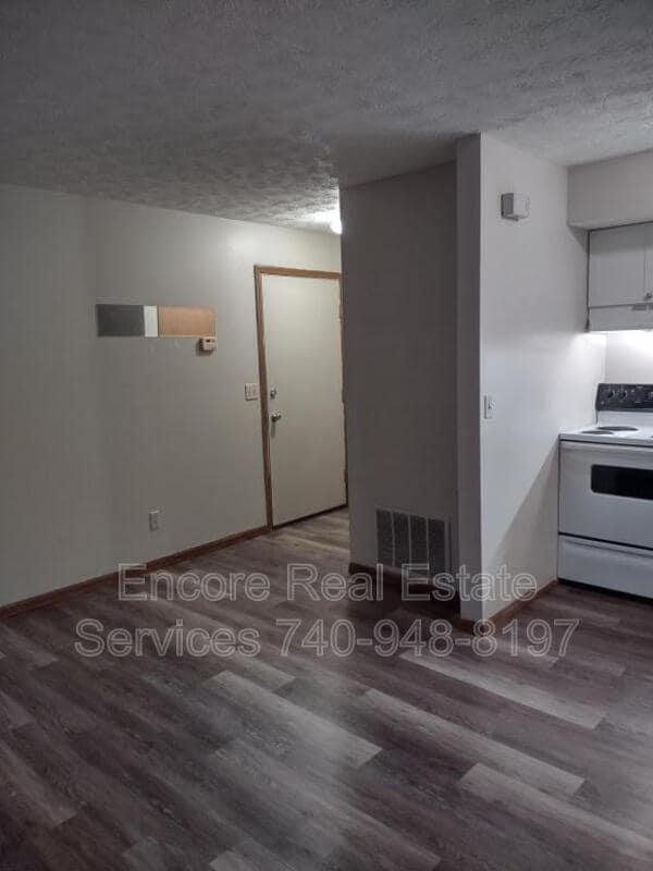 Photo - 1236 Green Valley Dr