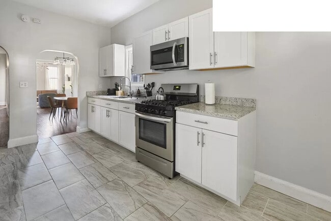 Photo - 2124 13th St SE