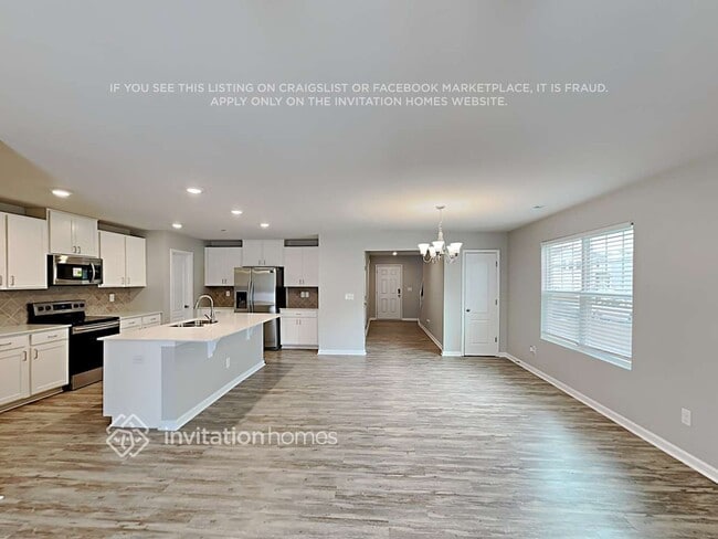 Photo - 160 Silver Oak Cir