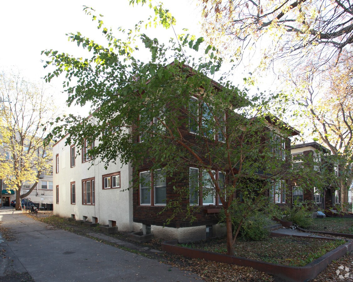 Photo - 3145-3147 Aldrich Ave S