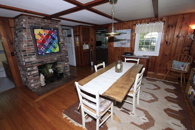 Photo - 39 Wing Blvd W