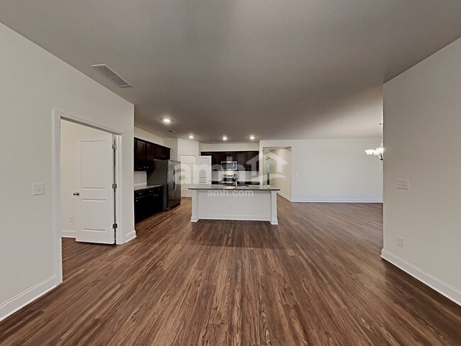 Photo - 7055 Creeksong Dr