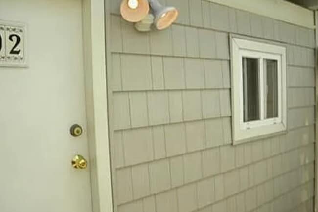 Photo - 4402 Locust Point Dr