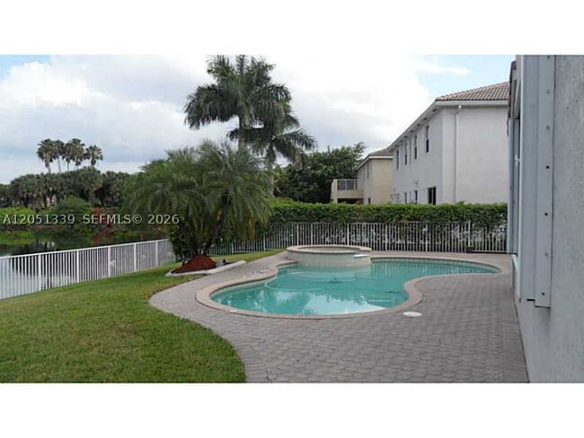 Photo - 2101 SW 176th Ave
