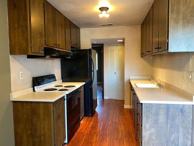 Photo - One Bed One Bath Condo in Sunpointe Condom...