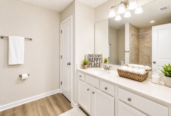 Photo - 40 Agonia Ln