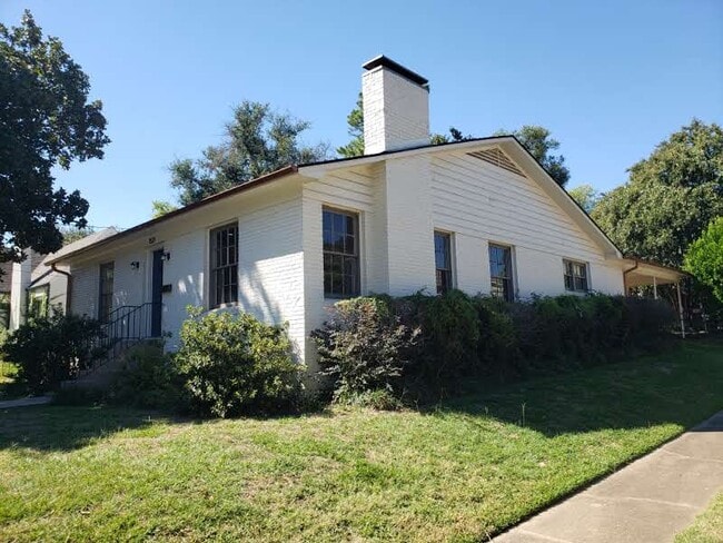 Photo - 1521 S Wall Ave