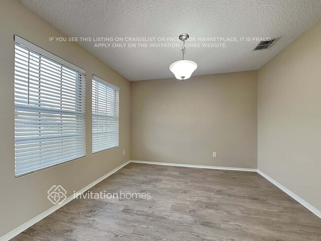 Photo - 1542 Melrose Ln