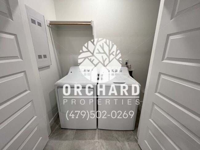 Photo - 2/1 Flat | Endura Park- Apartments in Siloam Springs!