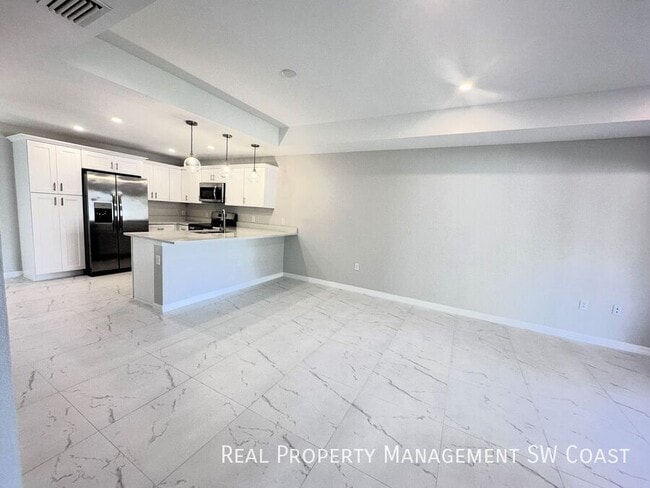 Photo - 5030/5032 Bristo St-5030 Unit 5030