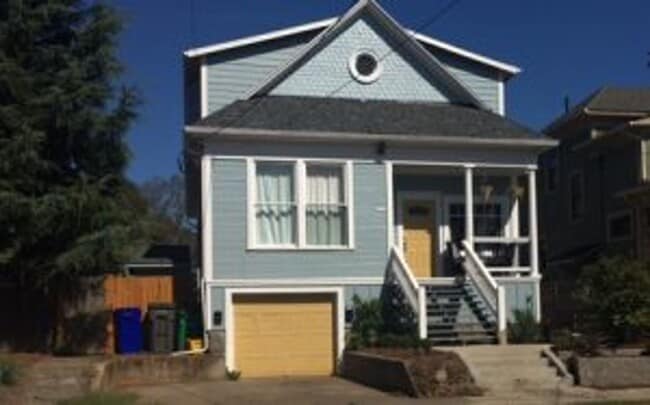 Building Photo - Morrison Unit A