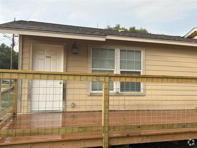 Building Photo - 23393 Nameless Rd Unit 164 Rental