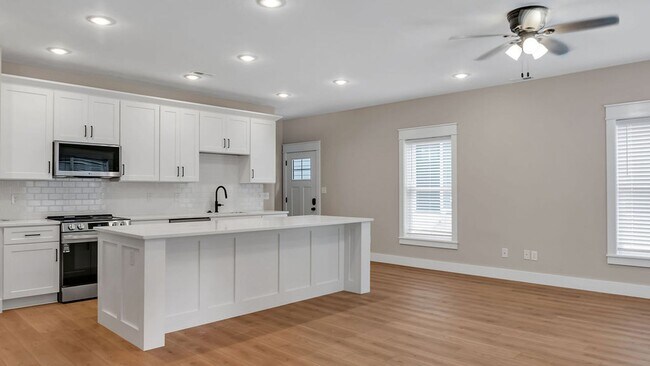 Photo - 314 N Jefferson St Unit 314