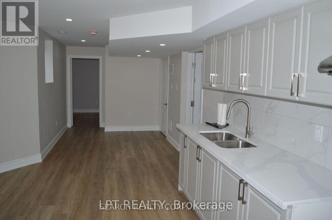 Photo - 795 Bessy Trail