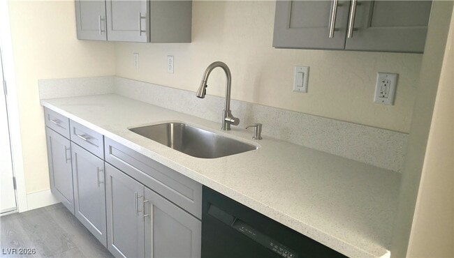 Photo - 1060 S Nail Crk Ct