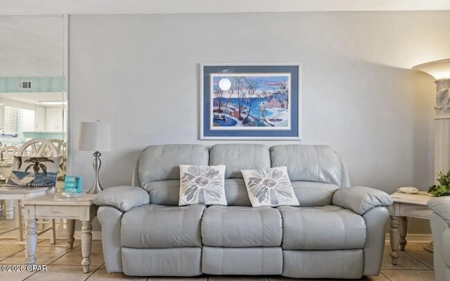 218 White Sandy Dr