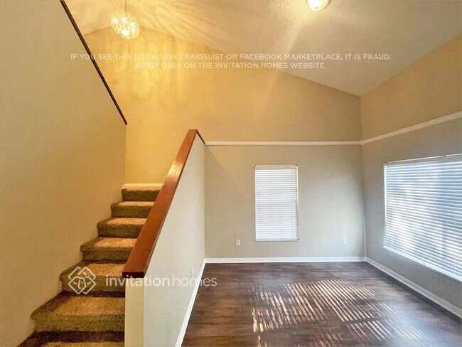 Photo - 7126 Yardley Way