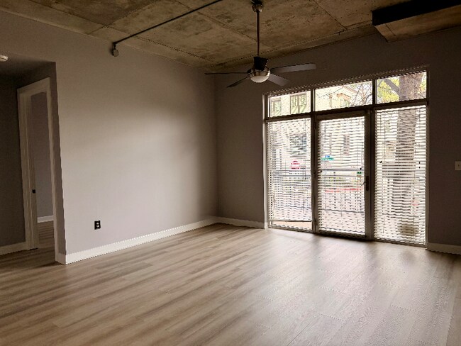 Photo - 711 Cosmopolitan Dr NE Unit TL12