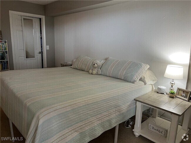 Building Photo - 8736 River Homes Lane Unit 7302