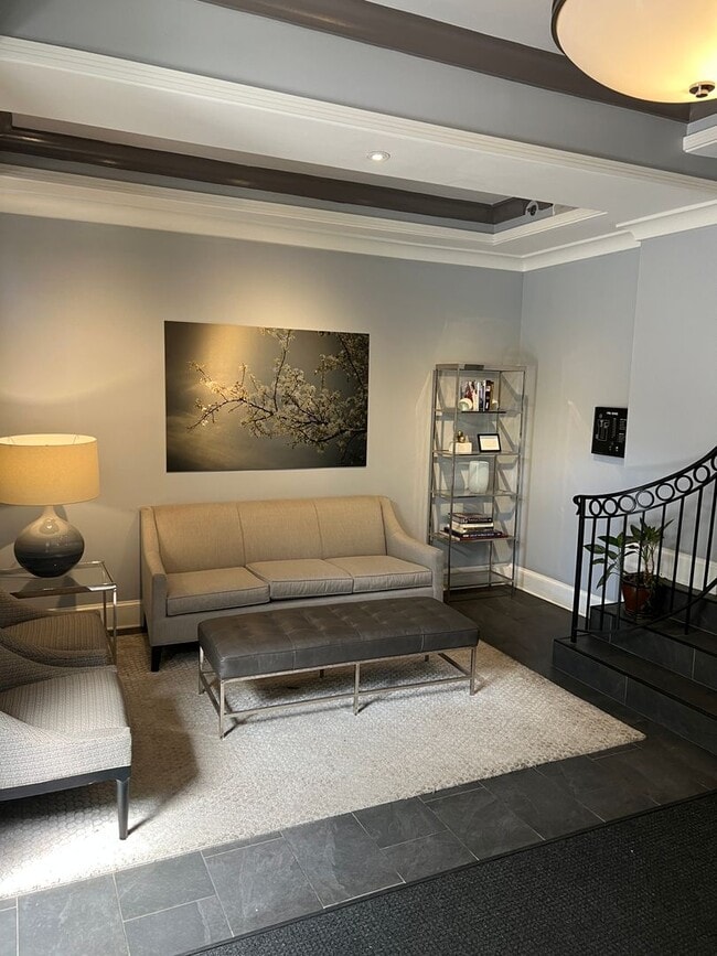 Photo - Rhode Island Ave - Logan Circle