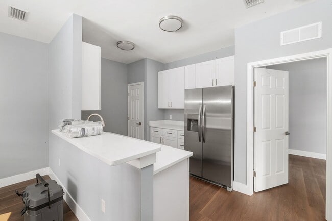 Photo - 424 NW 3rd Ave