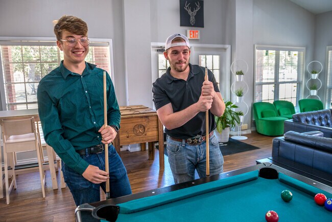 Photo - Village Oaks