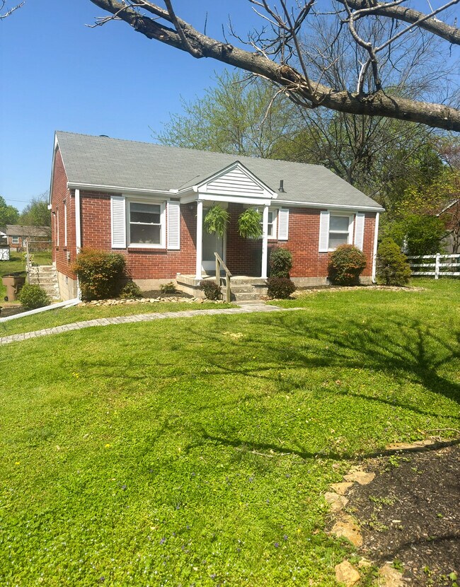 Photo - 204 Blanchard Pl