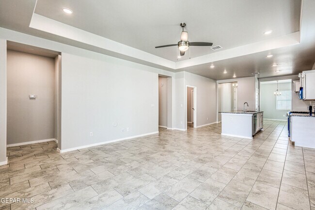 Photo - 916 Pettus Pl