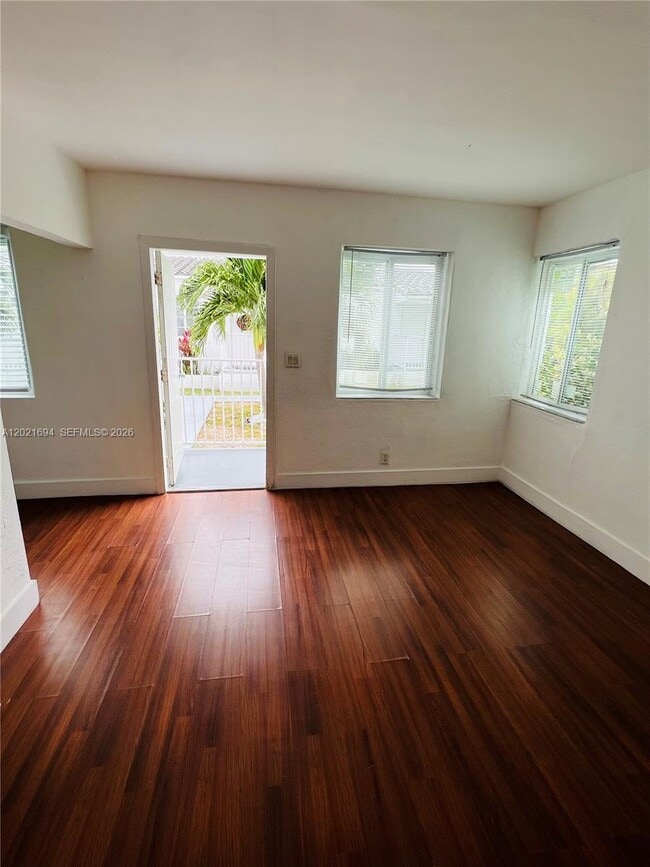 Photo - 850 81st St Unit 3