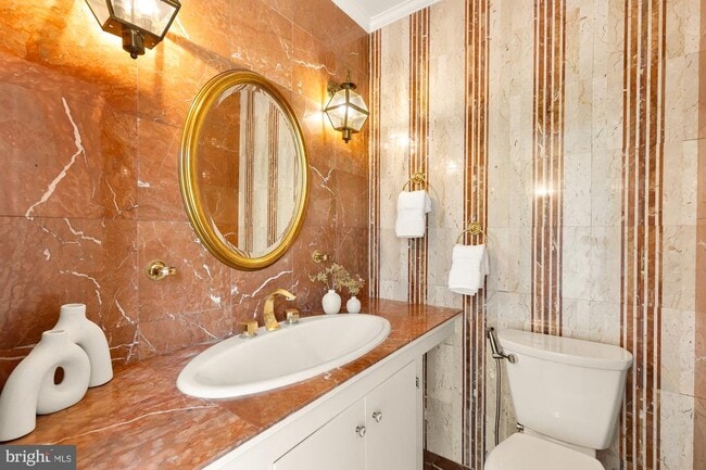 Photo - 5001 Overlea Ct