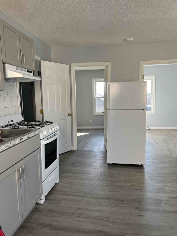 Photo - 57 Walnut St