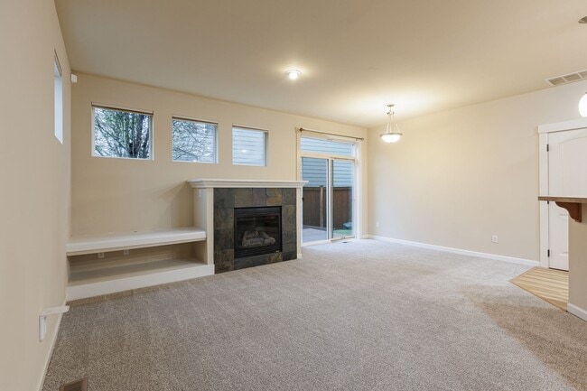 Photo - Beautiful 3Bd House in Bothell