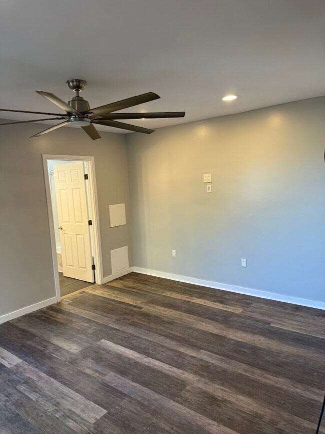 159 Pius St Unit 2