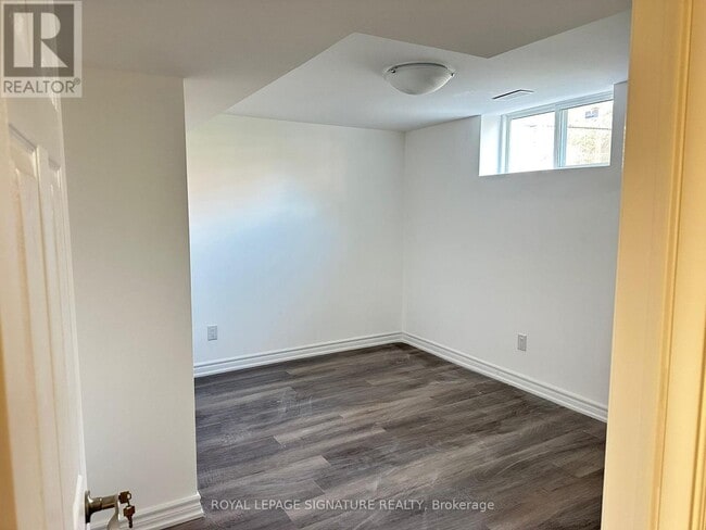 Photo - 17 Tamarisk Dr