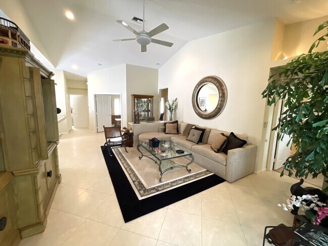 Photo - 7936 Laina Ln Unit 4