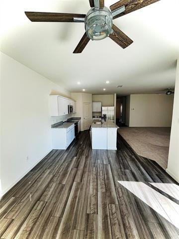 Photo - 743 Camden Dr