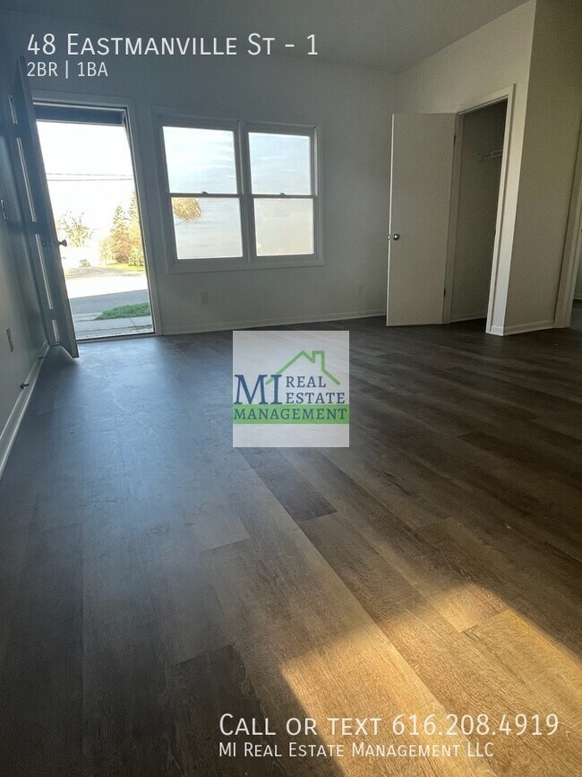 Photo - 48 Eastmanville St Unit 1