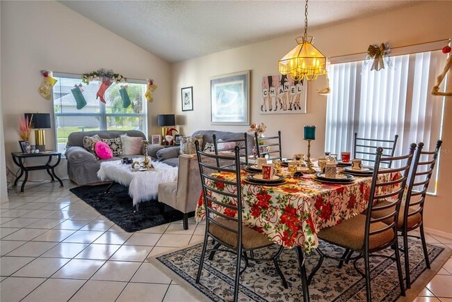 Photo - 2703 Chatham Cir