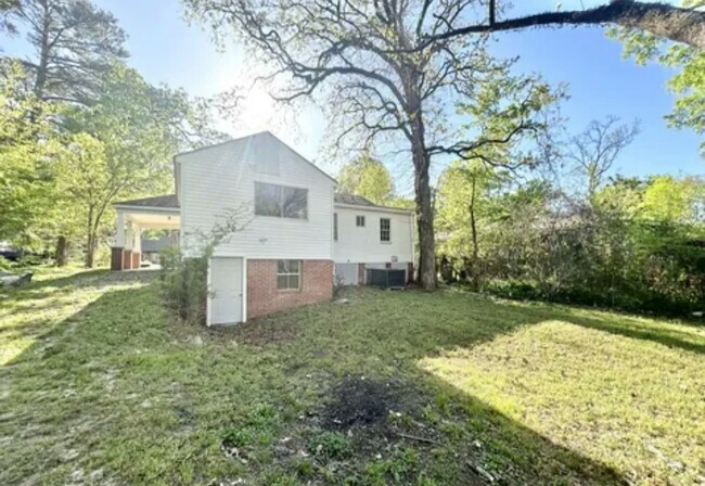 Photo - 1905 Alta Woods Blvd