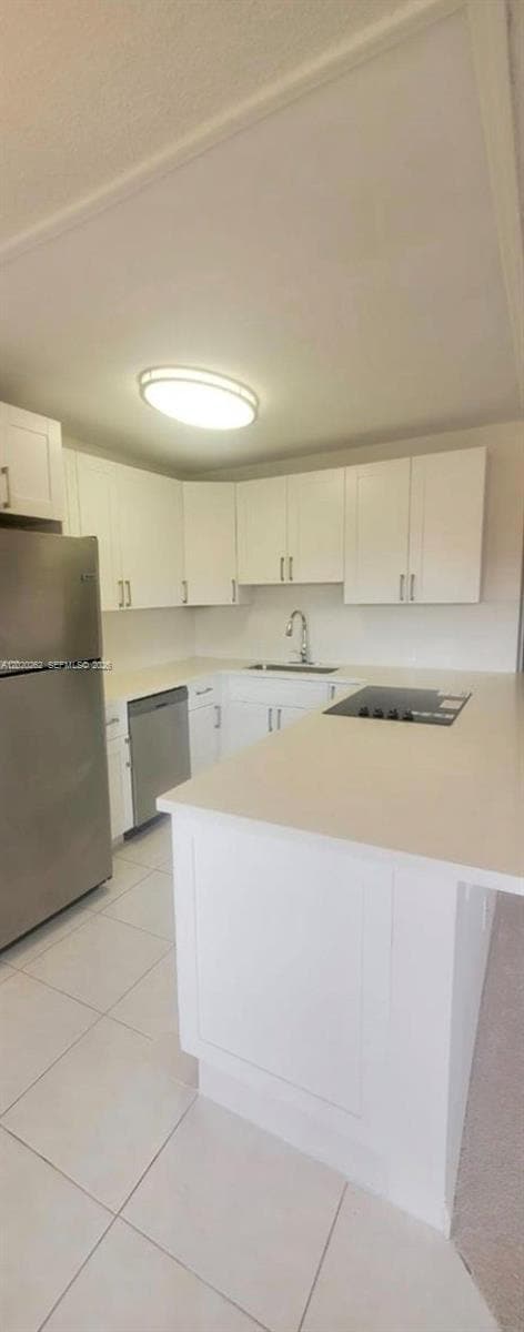 Building Photo - 335 Brighton H Unit 335