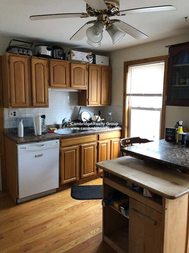 66 Simpson Ave Apartments Unit 2T Somerville, MA